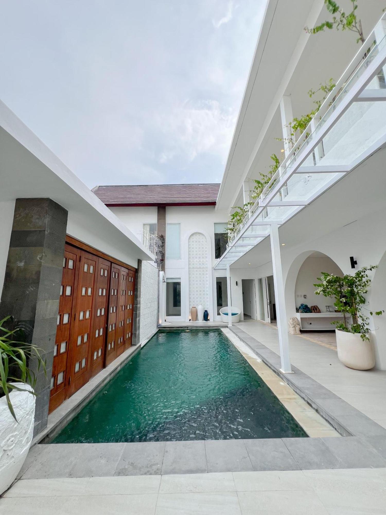 Apple Villas & Apartments Kerobokan Buitenkant foto